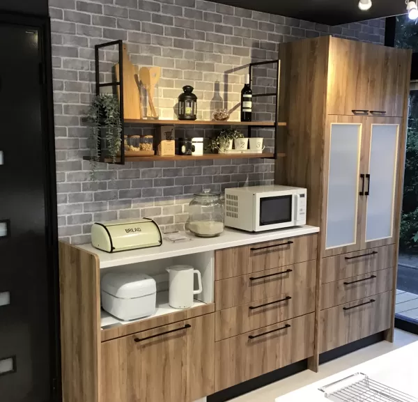キッチン リフィット I型・ペニンシュラ型(対面式)レイアウト キッチン リフィット I型・ペニンシュラ型(対面式)レイアウト